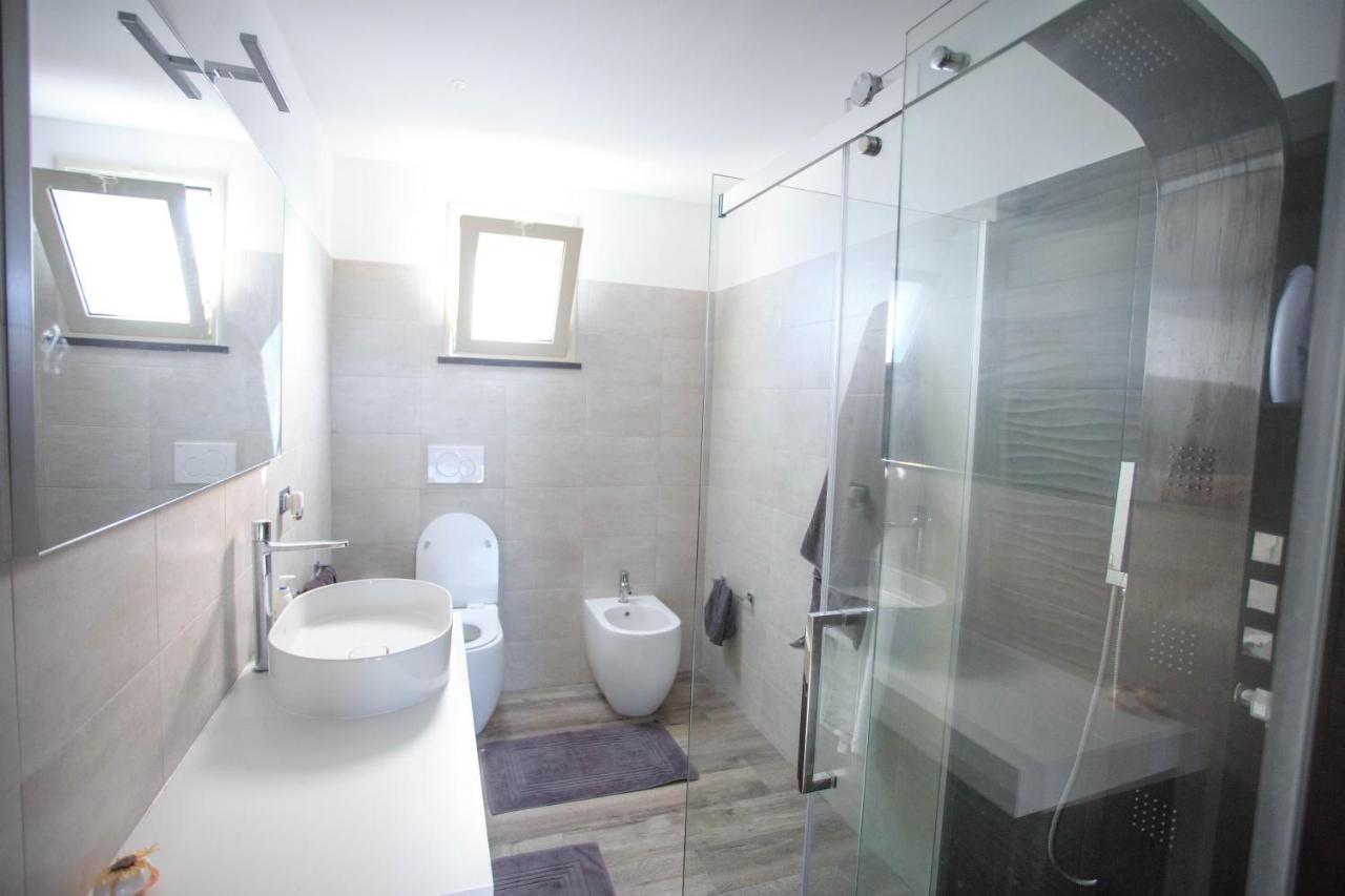 T Villa Калатабиано Екстериор снимка