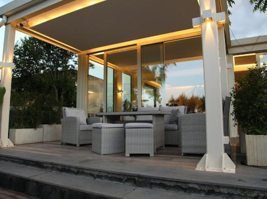 T Villa Калатабиано Екстериор снимка